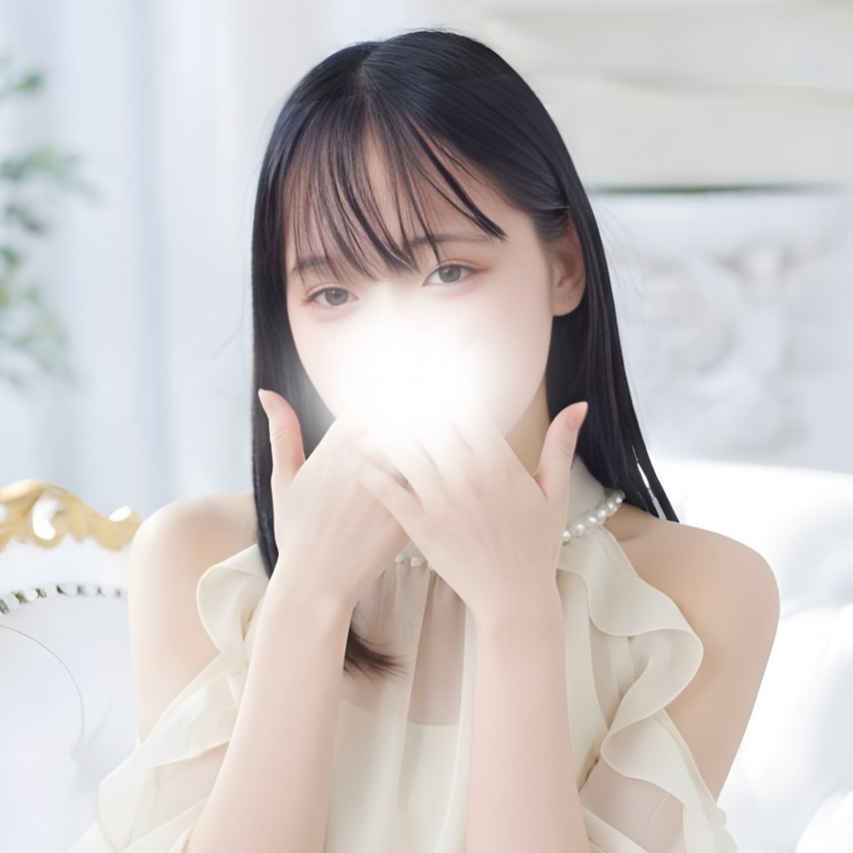 南　るるさん