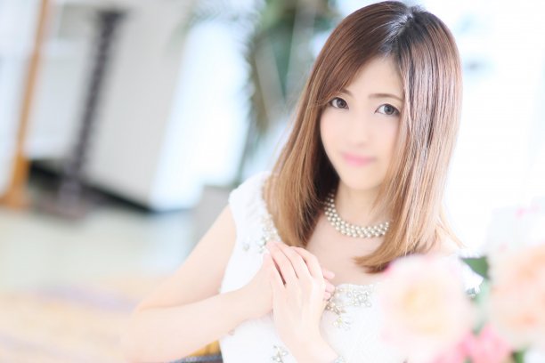 華原　ひなこさん