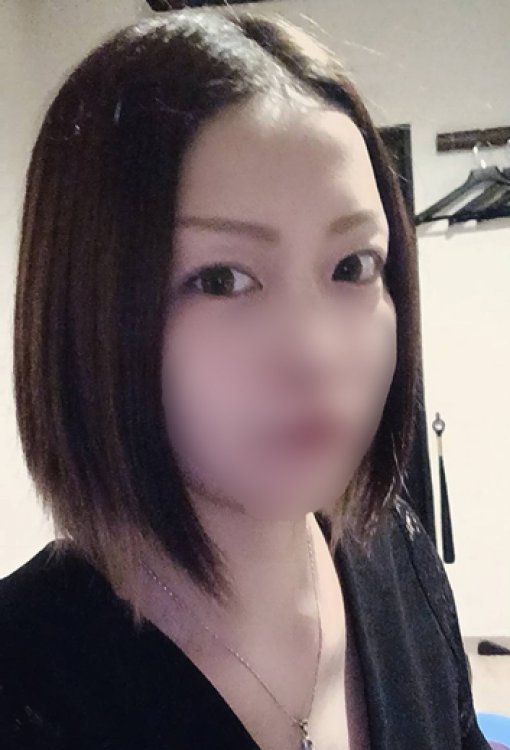 福岡の風俗、トクヨク『ホットポイントヴィラ』在籍の上原さきさん
