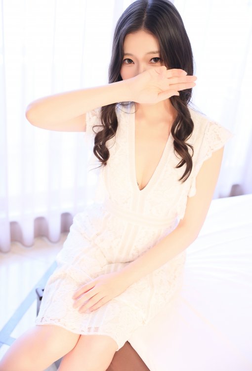 鷲尾  まゆさん